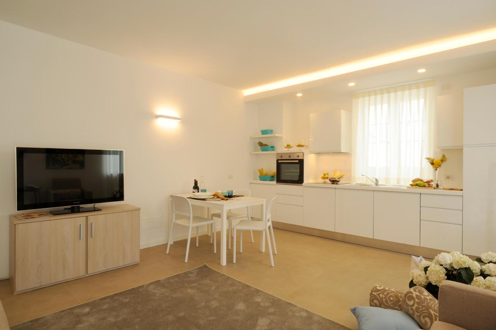 Residence San Marco Suites&Apartments Αλάσιο Εξωτερικό φωτογραφία